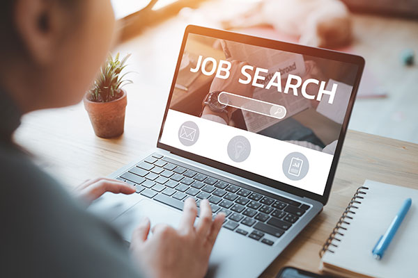 job hunter with laptop