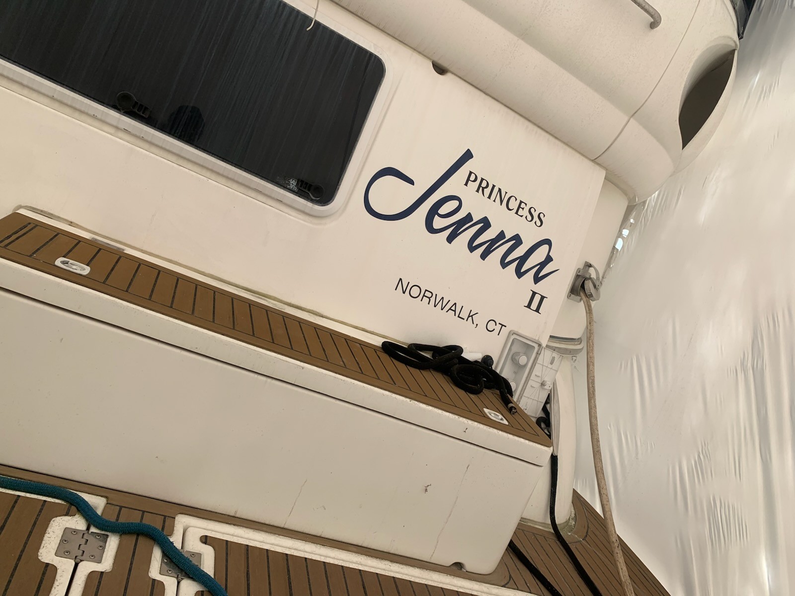 43'5", Cruisers Yachts 455