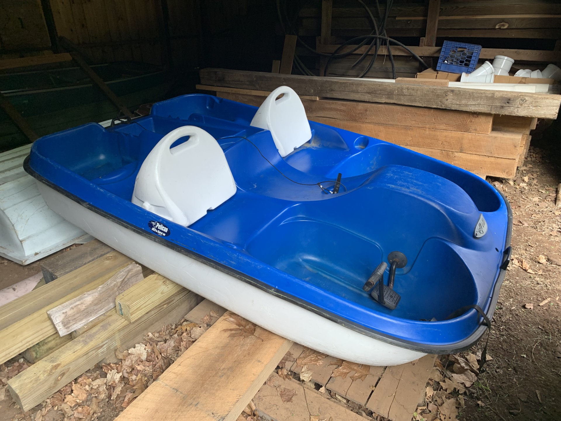 7’7”, Pelican Riviera